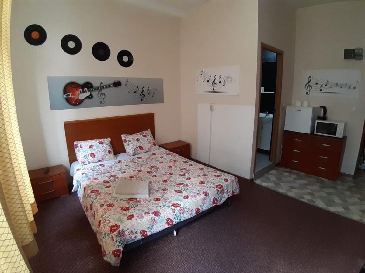 Old Town Friendly And Lovely Apartment Boekarest Buitenkant foto